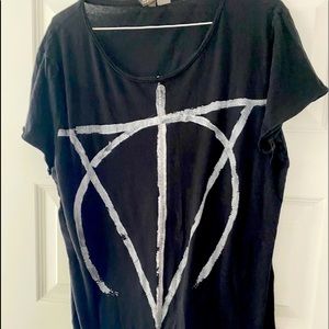 Divided T-Shirt